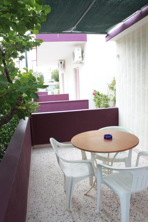 Aumkara Apartment Скала Ересу Екстериор снимка