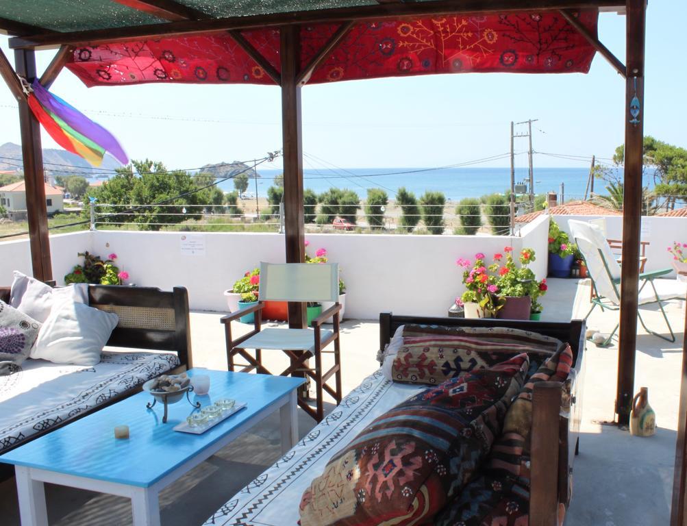 Aumkara Apartment Скала Ересу Екстериор снимка