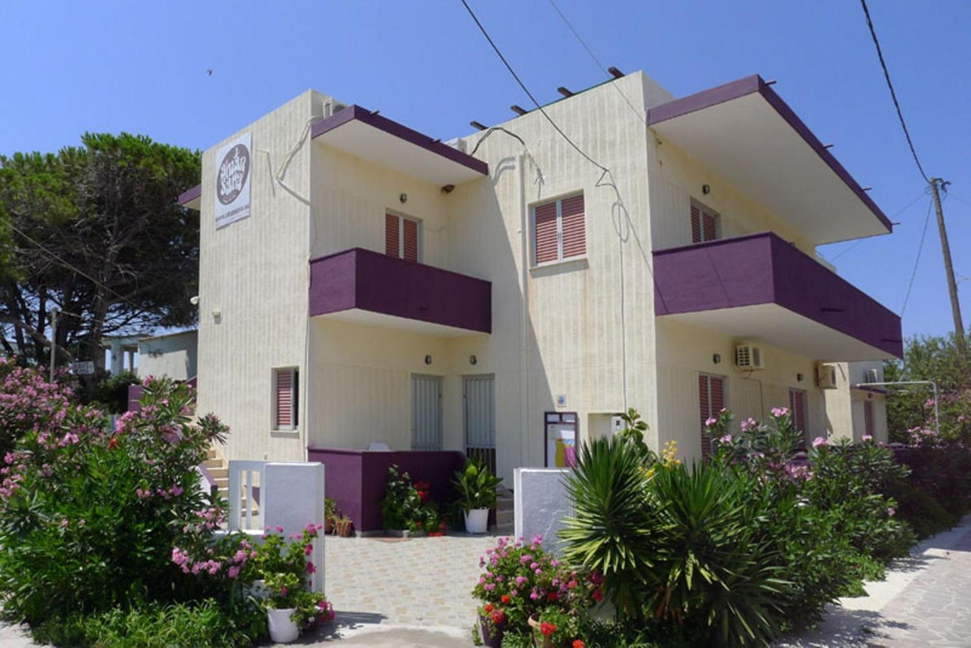 Aumkara Apartment Скала Ересу Екстериор снимка